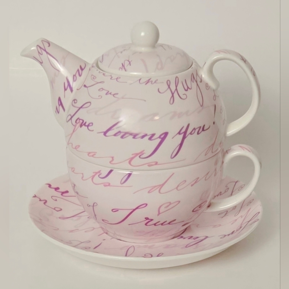 Teapopia Tea for One Teapot Cup Saucer Pink Love Script Tea Infuser Set